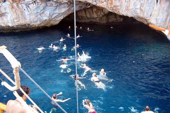 Alanya All Inclusive Pirate Boat Trip With Hotel Transfer - What You Really Get for Around $15 in Alanya
