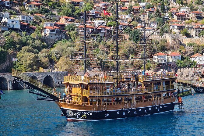 Alanya All Inclusive Pirate Boat Trip With Hotel Transfer - The Morning Plan: Hotel Pickup to Alanya Limani