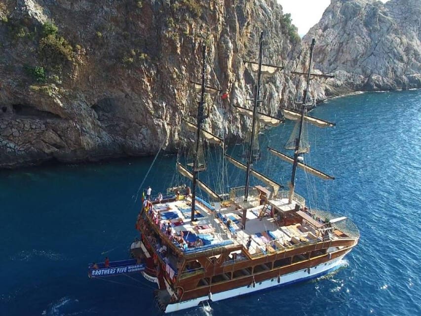 Alanya: Catamaran Boat Tour with Snorkeling and BBQ Lunch - BBQ Lunch on Board: Decent, Filling, and Not a Food Tour