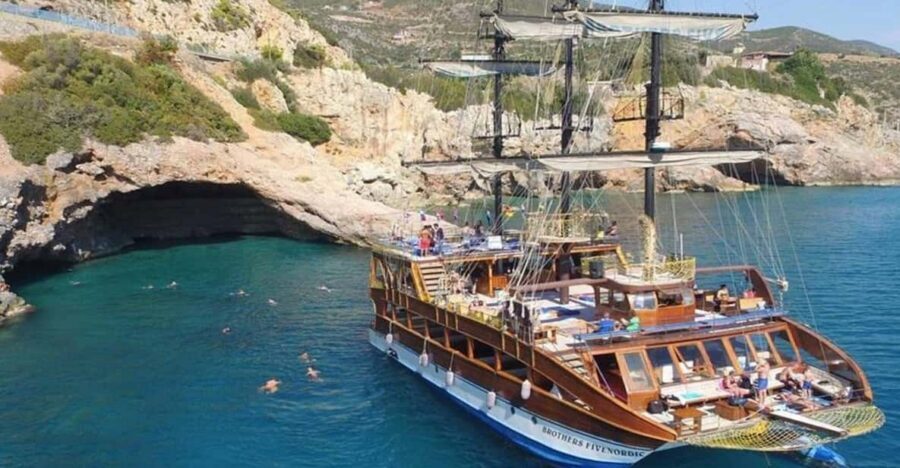 Alanya: Catamaran Boat Tour with Snorkeling and BBQ Lunch - The 5-Hour Flow: Swim Stops That Actually Give You Time