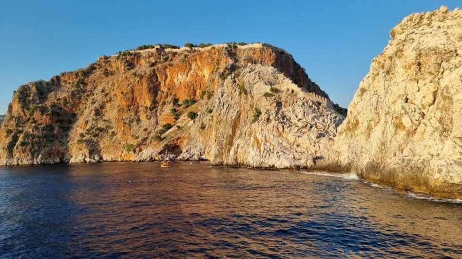 Alanya: Catamaran Boat Trip with Sunbathing and Swimming - Getting on Board: Pickup, Boats, Bathrooms, and Timing That Matters