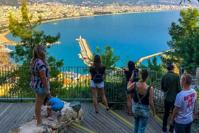 Alanya City Tour with Cable Car, Castle and Panorama View - The I LOVE ALANYA terrace stop: quick photos, big payoff