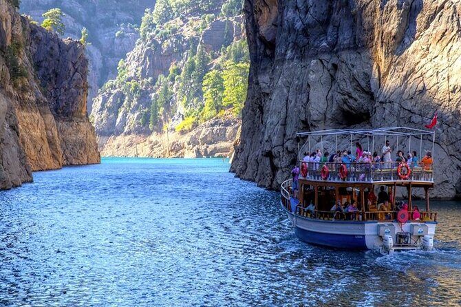 Alanya Green Canyon Boat Trip With Lunch & Unlimited Soft Drinks - A break from Alanya’s shore: why this tour feels different
