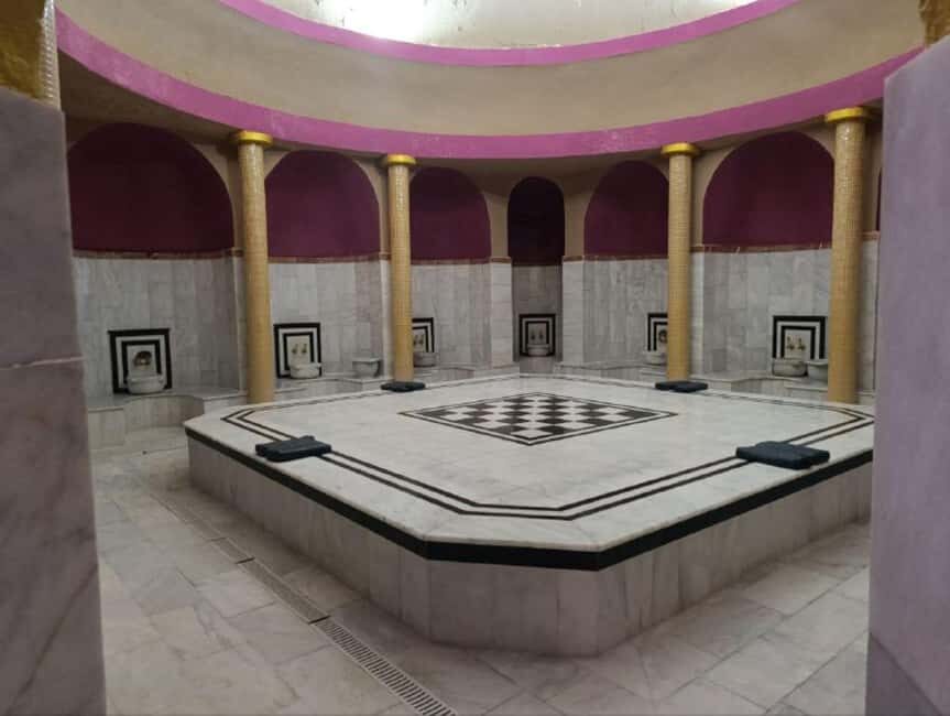 Alanya: Legendary Turkish Bath with Wine and Fruit Plate - The finishing oil massage: strong pressure, Far Eastern style