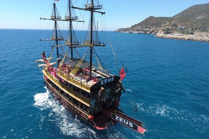 Alanya Pirate Boat Tour with Lunch, Soft Drinks & Transfer - Price and value: what $25.66 buys you in Alanya