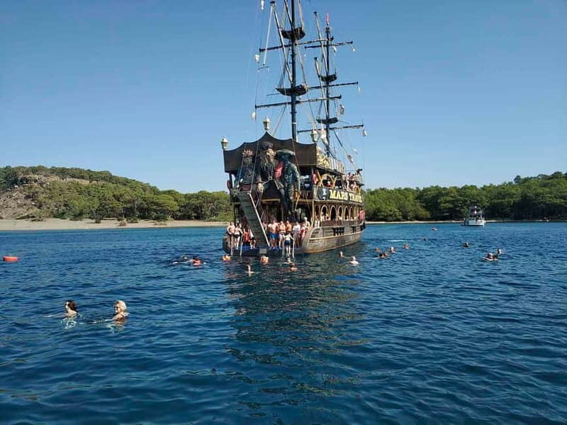 Alanya: Pirate Boat Trip with Meal, Drinks and Pickup Option - Key things to know before you go