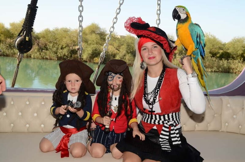 Alanya: Pirate Boat Trip with Meal, Drinks and Pickup Option - Swim breaks and the rhythm of your day at sea