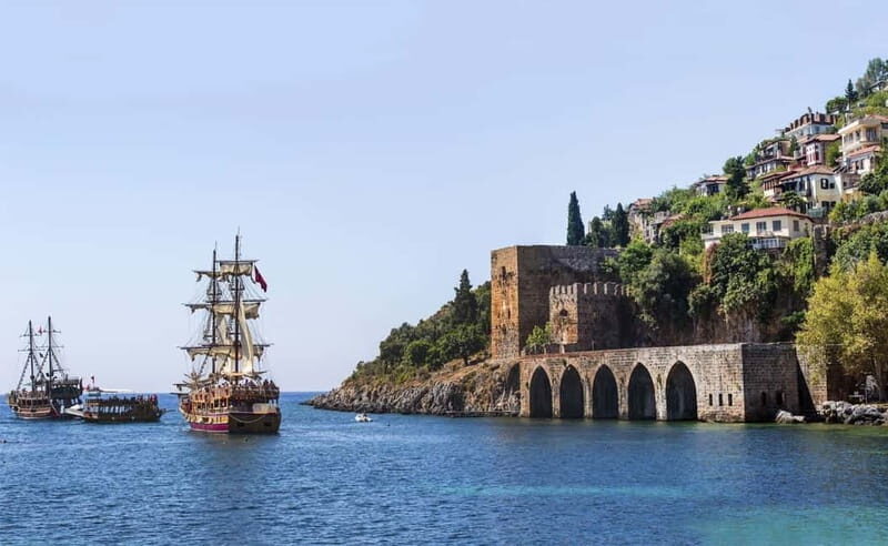 Alanya: Pirate Boat Trip with Meal, Drinks and Pickup Option - Boarding the pirate ship: comfort, facilities, and the onboard atmosphere