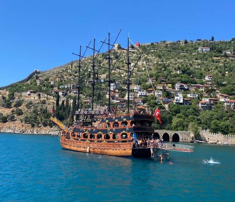 Alanya: Pirate Boat with Lunch and Unlimited Drinks - First Contact with the Caves: What You’ll See from the Water