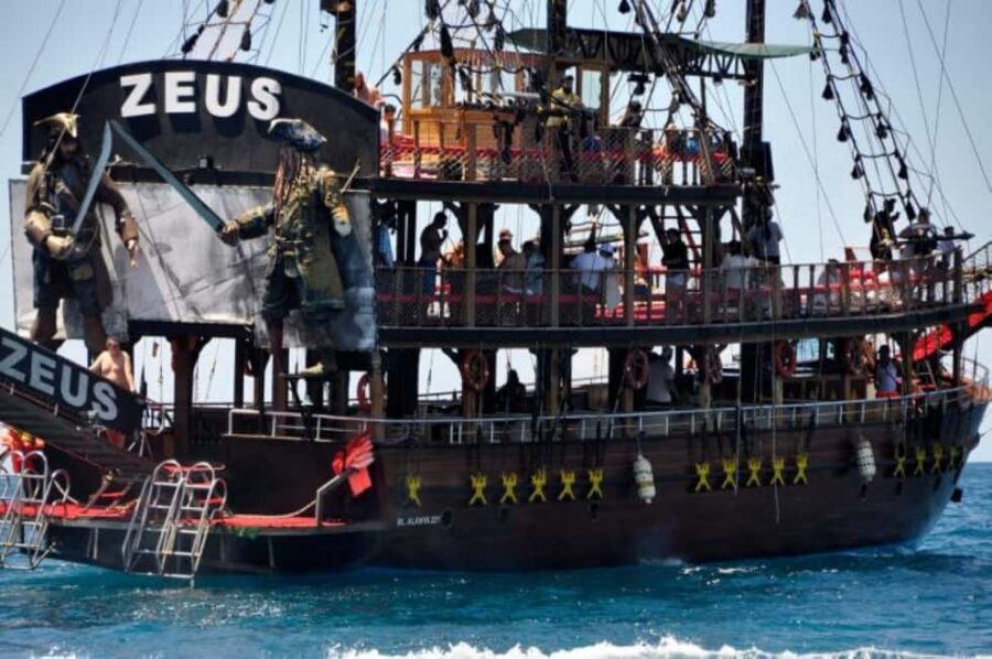 Alanya Pirate Cruise: Swim, Lunch & Unlimited Soft +Transfer - Cruising Alanya’s coastline: cliffs, caves, and beach coves