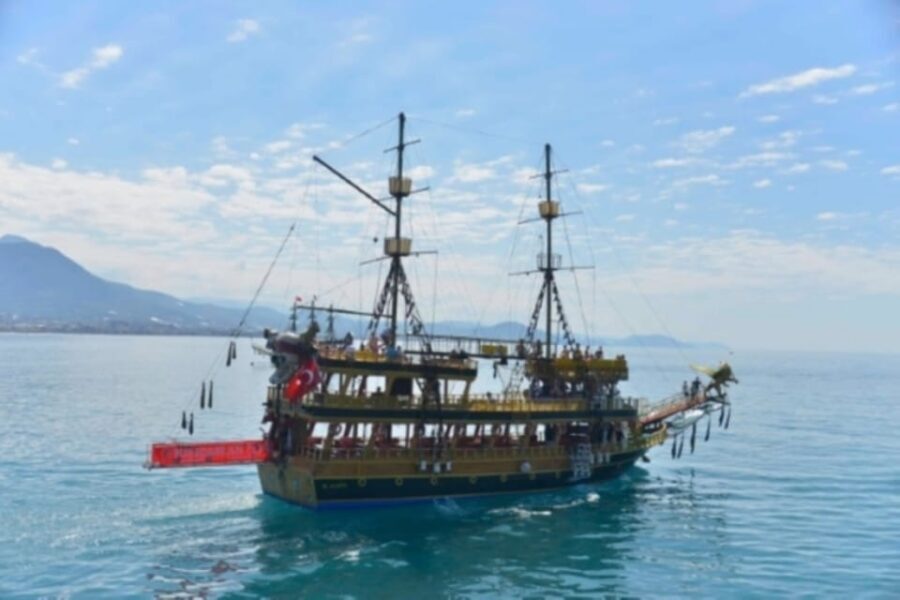 Alanya: Pirate Ship Cruise with Food and Swimming Stops - BBQ Lunch and Unlimited Soft Drinks at Sea