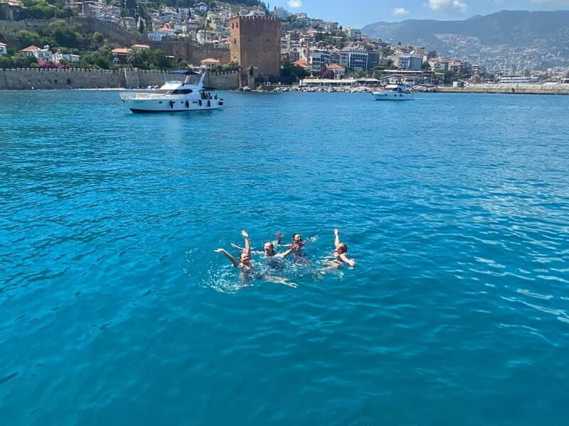 Alanya: Relax Boat Tour with Lunch & Unlimited Soft Drinks - First swim break at the shipyard: start the day in the water