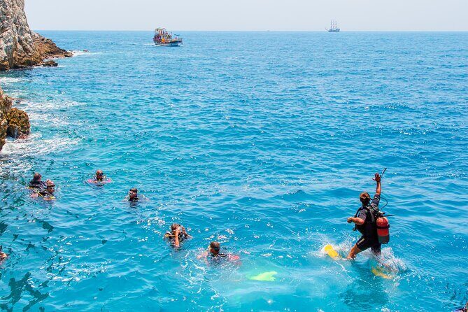 Alanya Scuba Diving with Hotel Transfer incl. Lunch - Underwater session two plus the optional “special” add-on