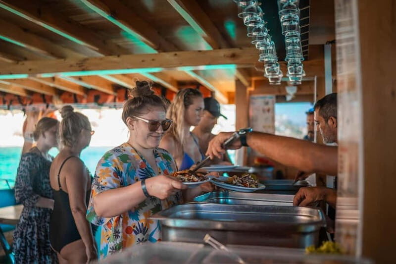 Alanya: Small-Group Boat Tour with Lunch and Soft Drinks - Caves Near Alanya Castle: What You’ll See and How It Fits the Day