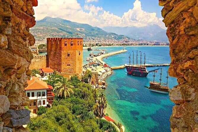 Alanya Sunset City Tour with Cable Car & Transfer by 4x4 Jeep - How the 5pm start shapes your sunset views