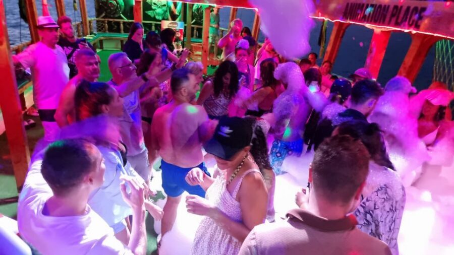 Alanya: Sunset Cruise with Dinner - Foam party and music: fun for all ages, not for everyone