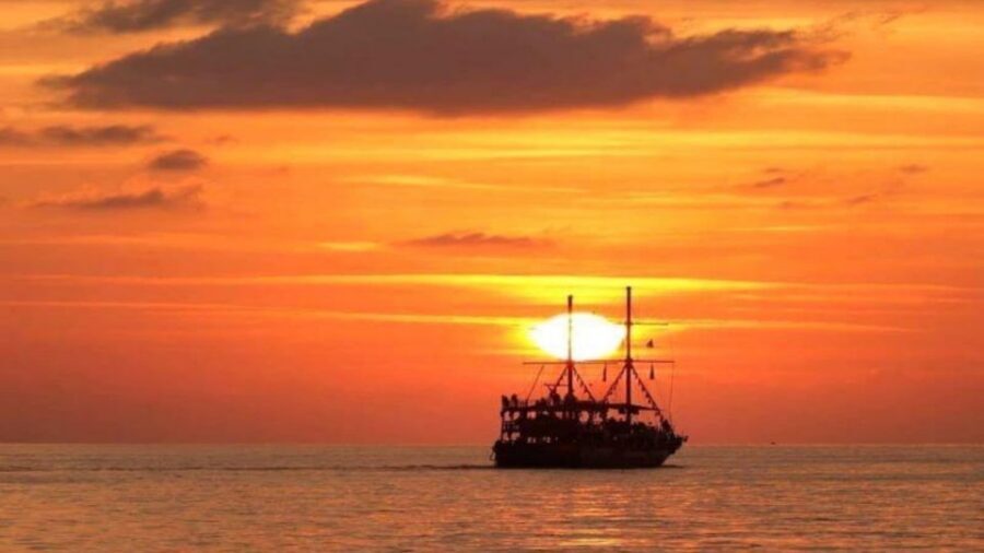 Alanya: Sunset Cruise with Dinner - Starting from Alanya Harbor: Red Tower area to Cleopatra Beach passes