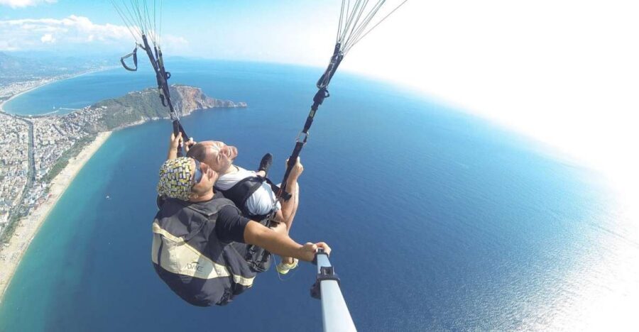 Alanya: Tandem Paragliding Experience Over Cleopatra Beach - From Alanya pickup to the hill launch: what the timing really feels like