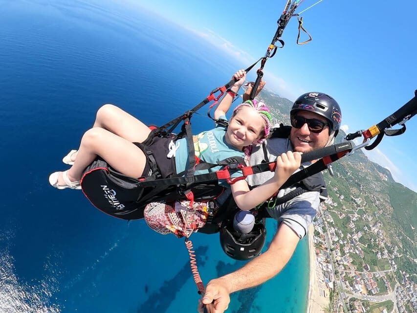 Alanya: Tandem Paragliding Flight to Cleopatra Beach - Guides, Team Energy, and Why It Matters for First-Timers