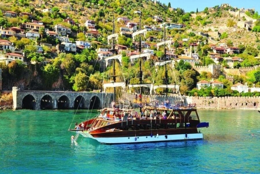 Explore Alanya's Beauty Catamaran Boat Tour - Lovers’ Cave: the romantic finale that still feels fun