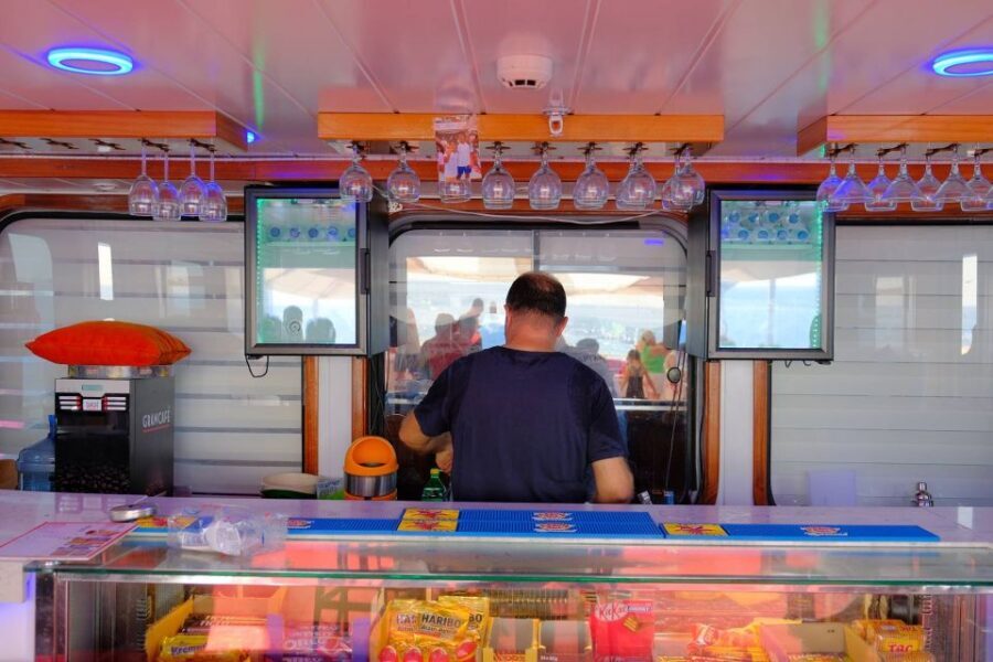 From Alanya: Boat Tour with Unlimited Soft Drinks and Lunch - Foam party and music: the fun ending (and when it hits)