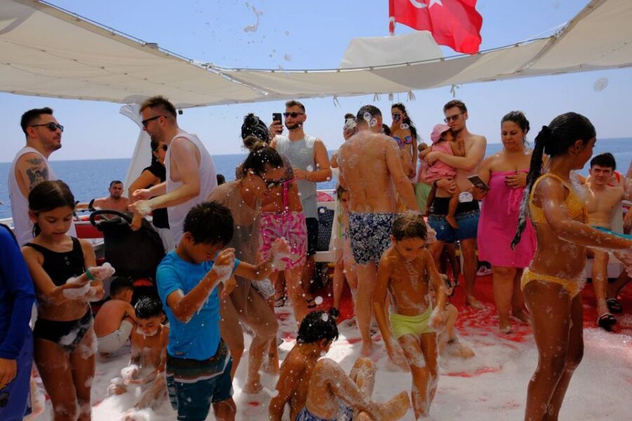 From Alanya: Boat Tour with Unlimited Soft Drinks and Lunch - Ulaş Beach: your second swim and a little breather
