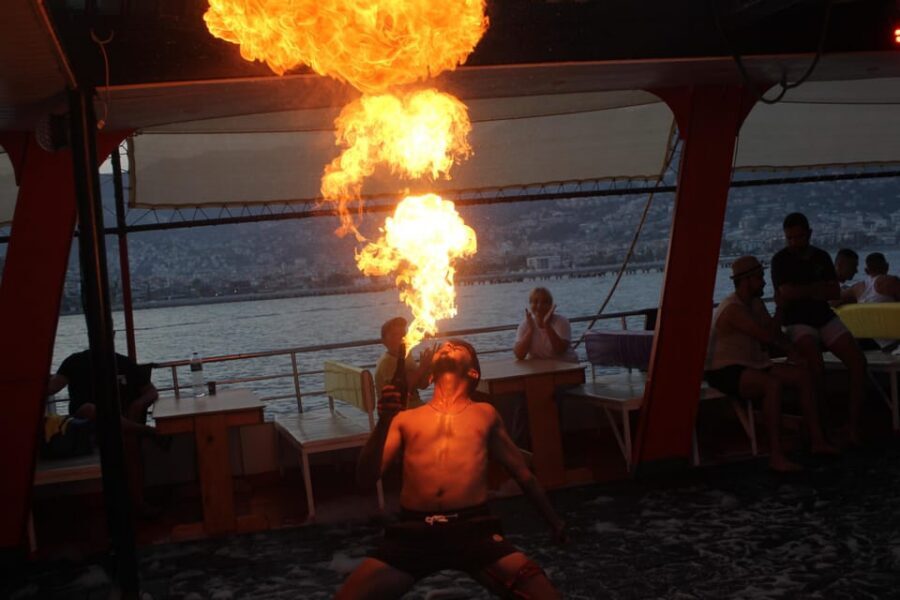 From Alanya: Night Safari Tour with Dinner and Boat Tour - Belly Dancers, Games, and a Proper Night Show After You Eat