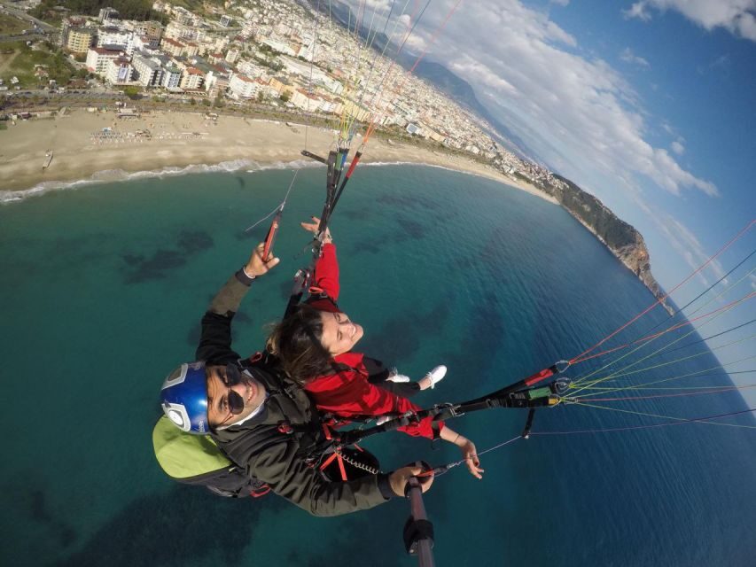 From Antalya/Side: Tandem Paragliding in Alanya - Tandem paragliding at 700 meters: what you’ll see during the 12–14 minute flight