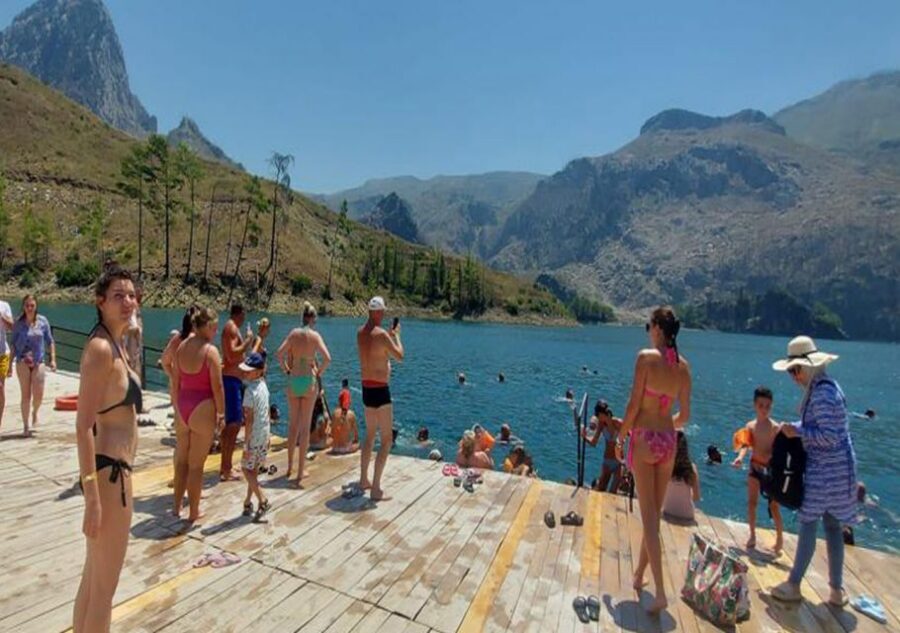 Green Canyon: Boot Tour with Lunch, Soft Drinks, & Transfer - Lunch in the Mountains: Open Buffet With a View