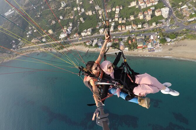 Halal Tandem Paragliding With Licensed Woman Pilot in Alanya - What’s included: they prep the gear, you enjoy the flight