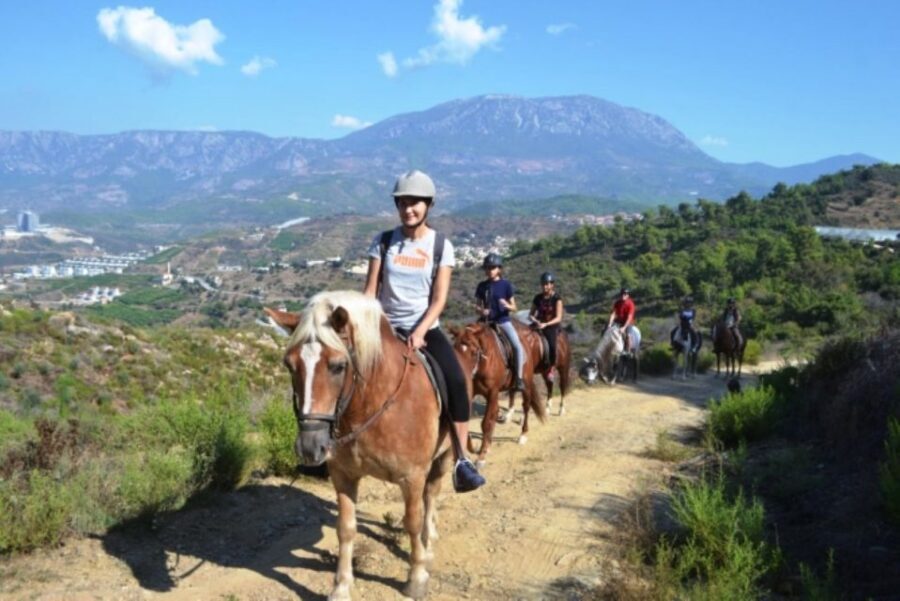 Luxury Harem Maldives Alanya All Inclusive Boat Adventure - Cleopatra’s Bay, Ulaş Beach, and the Best Spots to Watch the Sun
