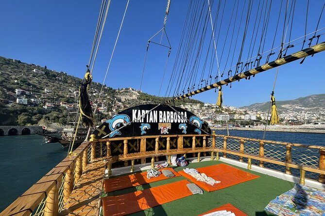 Pirate Boat Tour in Alanya: A Relaxing Day Out with Lunch - Cleopatra Beach Swim and Lunch at Pasha Beach