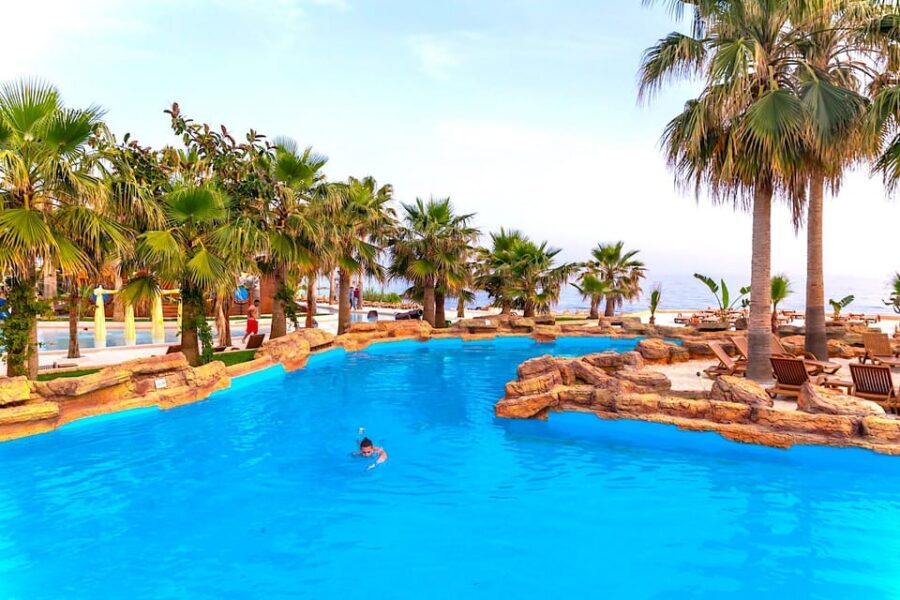 Seapark: Swimming in Pool Aquarium with Authentic Creatures - Sealanya Seapark Near Alanya: A Giant Aquarium-Pool Day, Not a Quick Photo Stop