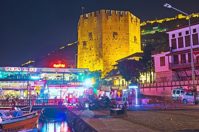 Starcraft Alanya Night Party Boat - How the group size changes the vibe (max 180)